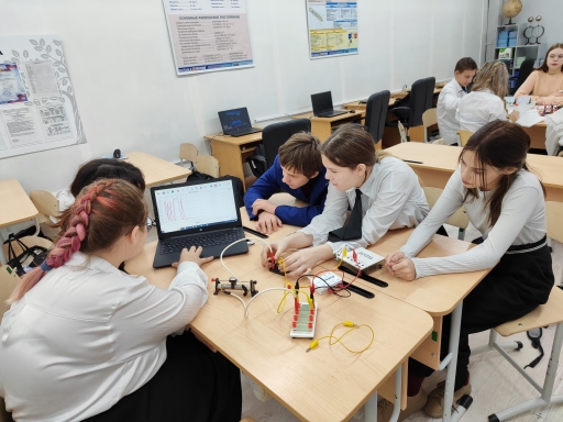 КОНТРОЛЬНАЯ РАБОТА ПО ФИЗИКЕ.
